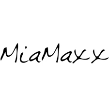 Mia Maxx